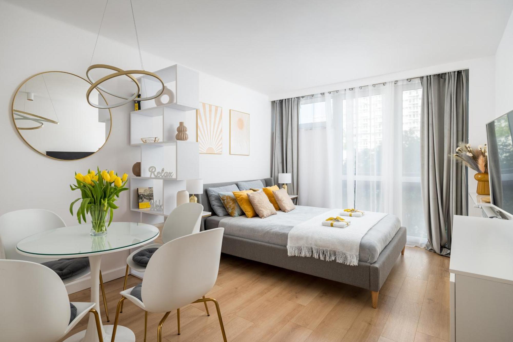 Apartment Gold Premium 950 M To Station Parking Warschau